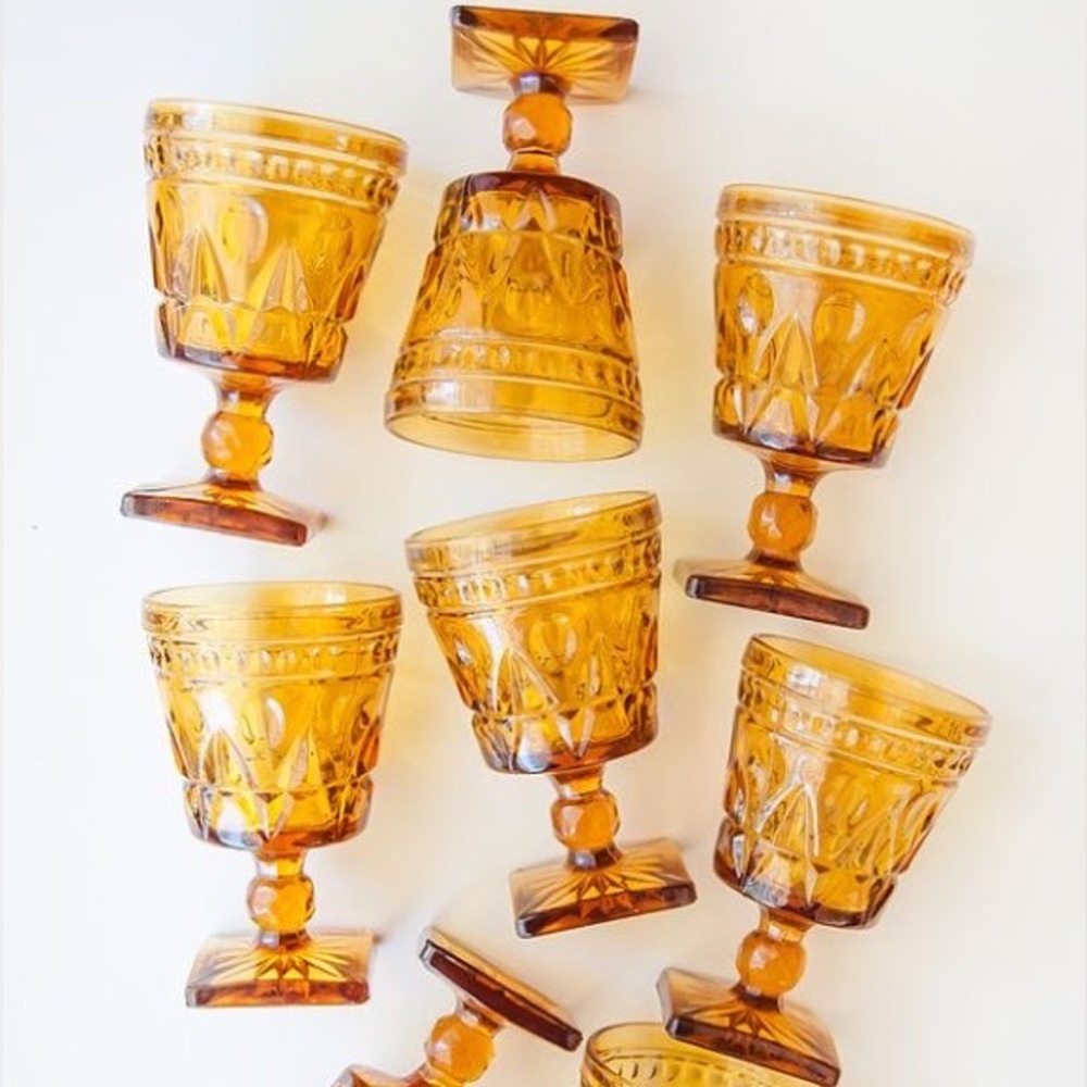 Vintage glassware (4) goblets